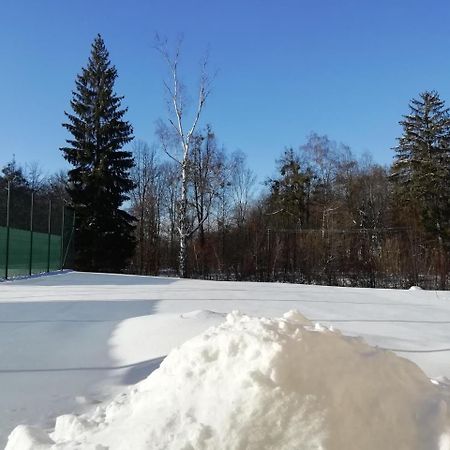 Penzion Adela Roznov pod Radhostem Bagian luar foto